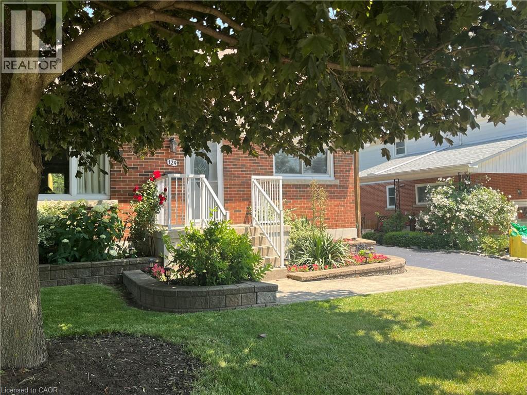 129 BROKER Drive, Hamilton, Ontario, L8T2B8 — Photo 4