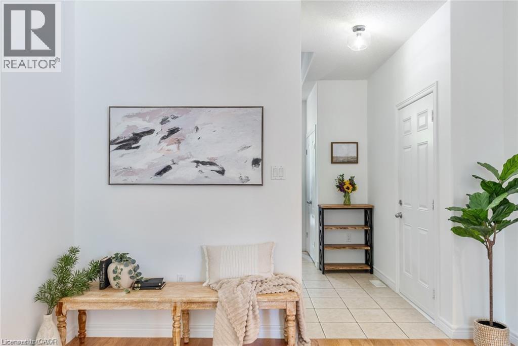 10 LIDDYCOAT Lane Unit# 4, Hamilton, Ontario, L9G0A7 — Photo 13