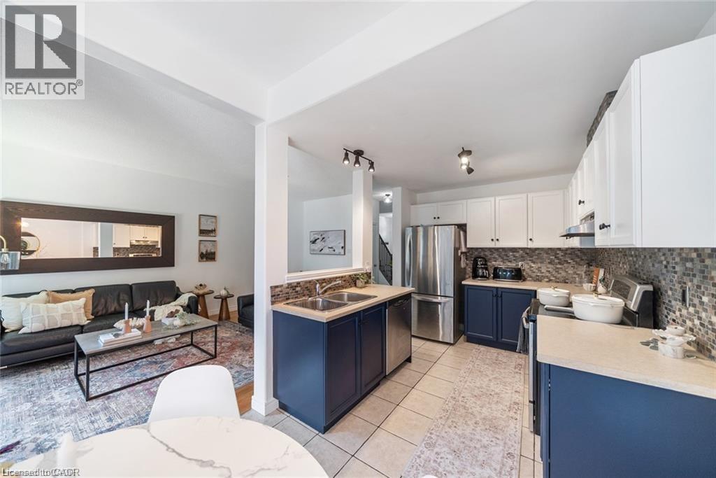 10 LIDDYCOAT Lane Unit# 4, Hamilton, Ontario, L9G0A7 — Photo 16