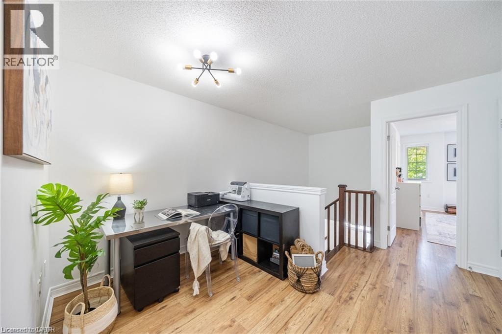 10 LIDDYCOAT Lane Unit# 4, Hamilton, Ontario, L9G0A7 — Photo 24