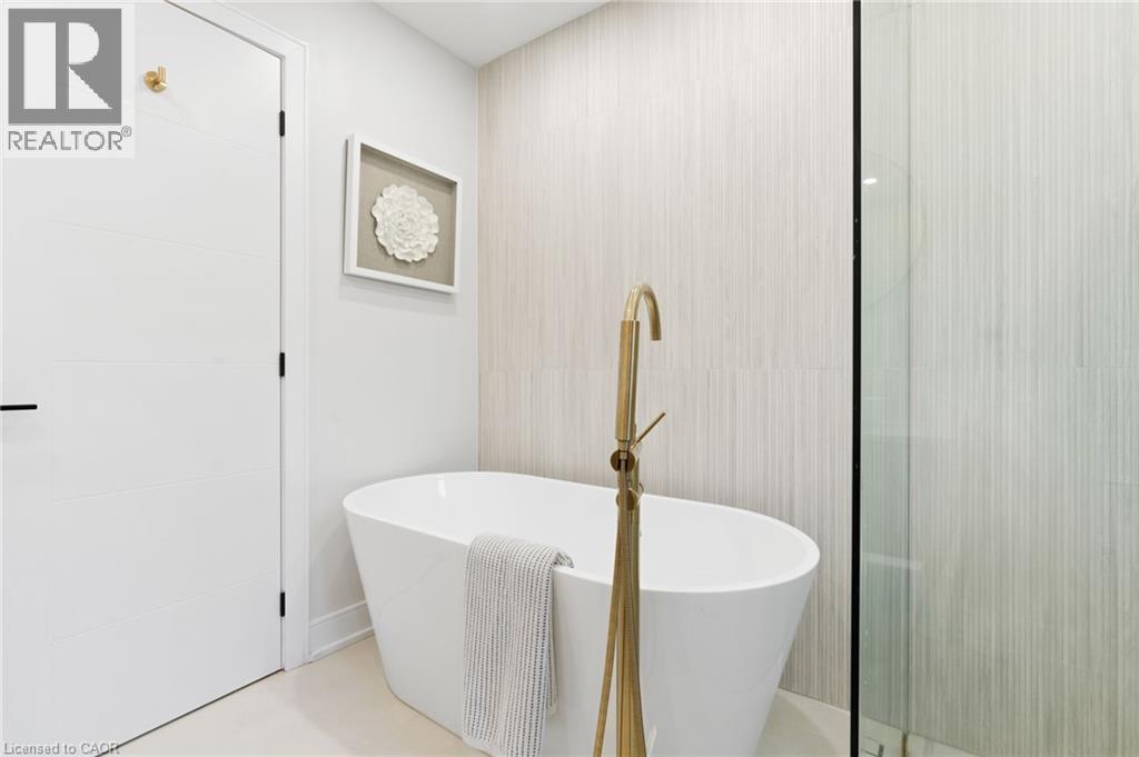 17 CLEARVIEW Drive, Hamilton, Ontario, L8G4Y4 — Photo 25