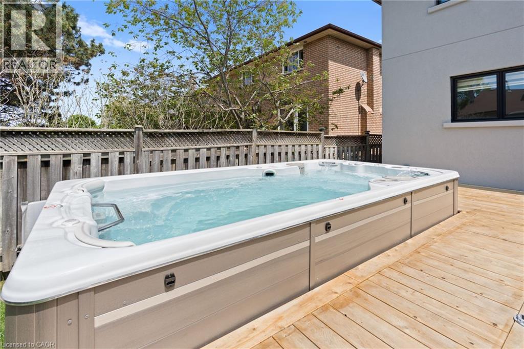 17 CLEARVIEW Drive, Hamilton, Ontario, L8G4Y4 — Photo 36