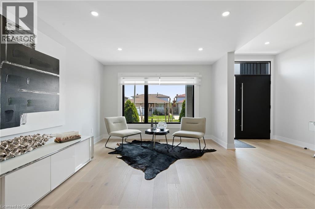 17 CLEARVIEW Drive, Hamilton, Ontario, L8G4Y4 — Photo 7