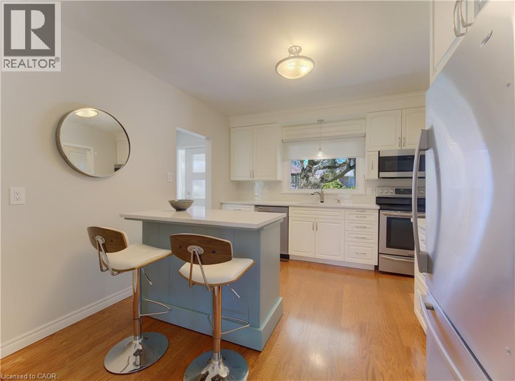 182 RIPPLEWOOD Crescent, Kitchener, Ontario, N2M4R8 — Photo 14