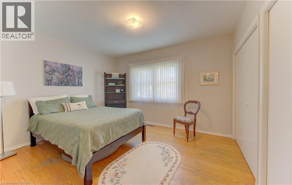 182 RIPPLEWOOD Crescent, Kitchener, Ontario, N2M4R8 — Photo 32