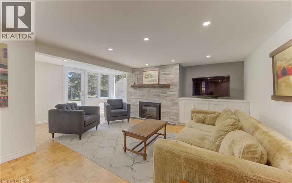 182 RIPPLEWOOD Crescent, Kitchener, Ontario, N2M4R8 — Photo 41