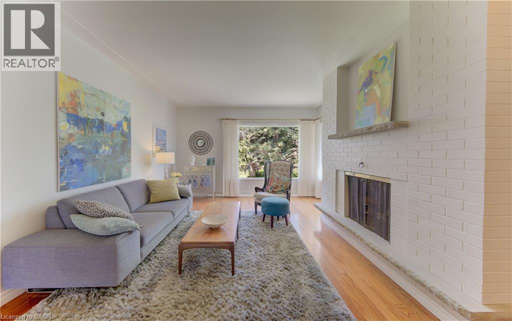 182 RIPPLEWOOD Crescent, Kitchener, Ontario, N2M4R8 — Photo 8