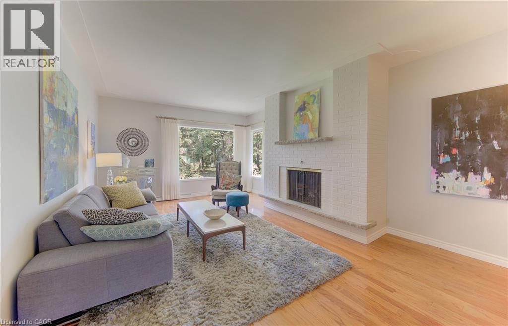 182 RIPPLEWOOD Crescent, Kitchener, Ontario, N2M4R8 — Photo 9