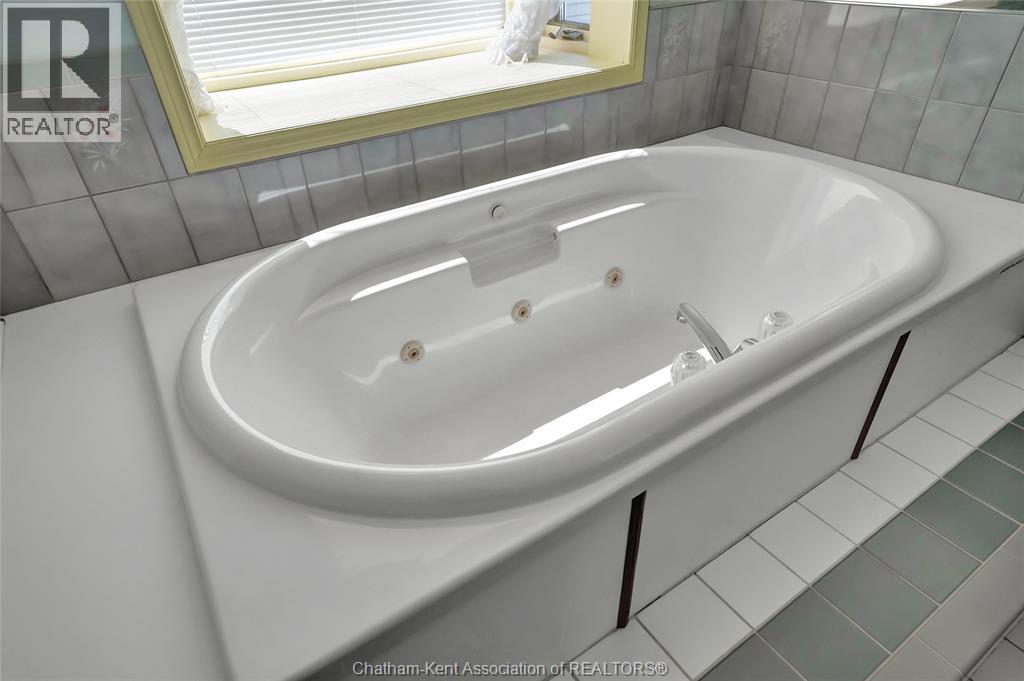 41 Orangewood BOULEVARD, Chatham, Ontario, N7L5G9 — Photo 34