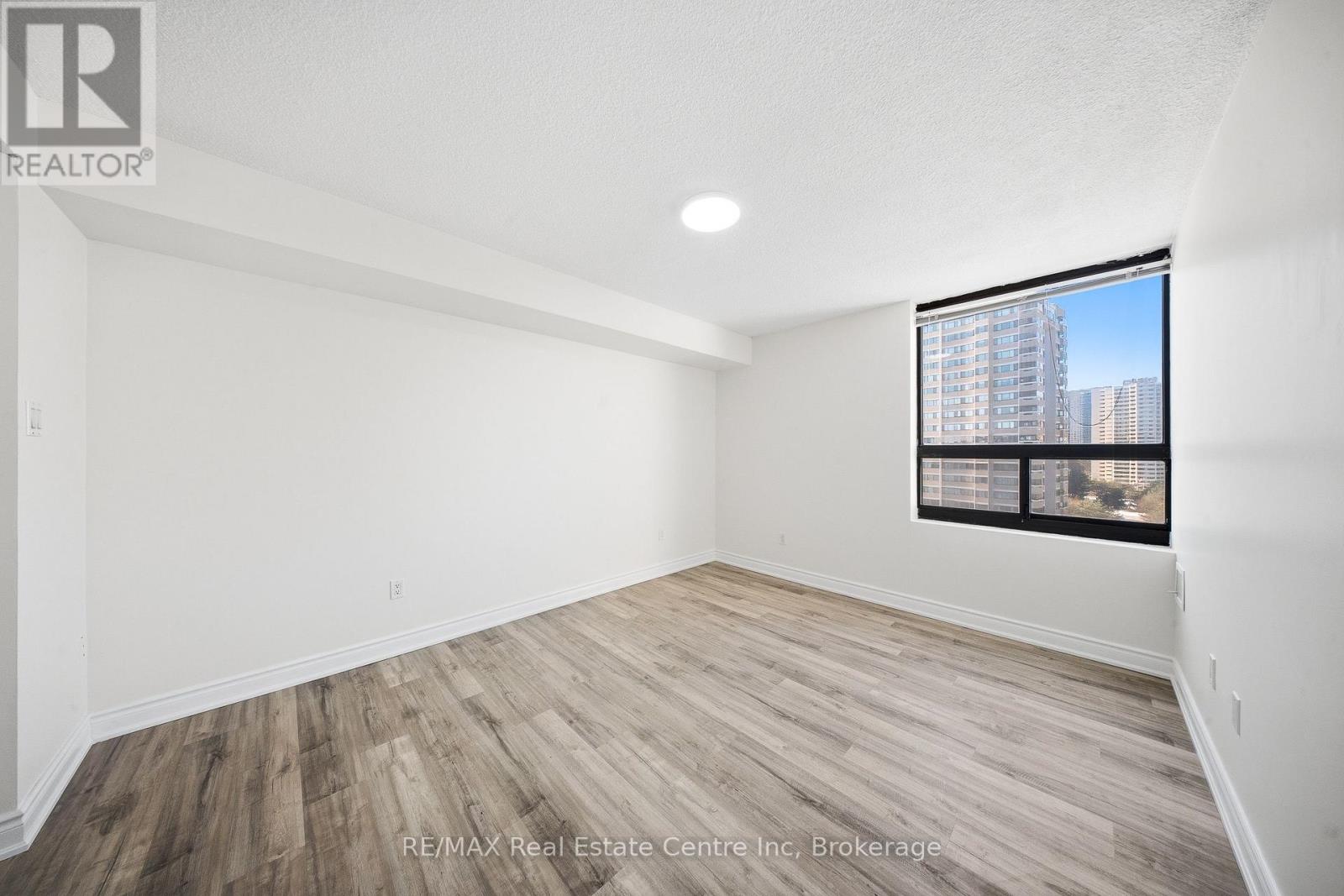 1204 - 20 MISSISSAUGA VALLEY BOULEVARD, Mississauga (Mississauga Valleys), Ontario, L5A3S1 — Photo 15