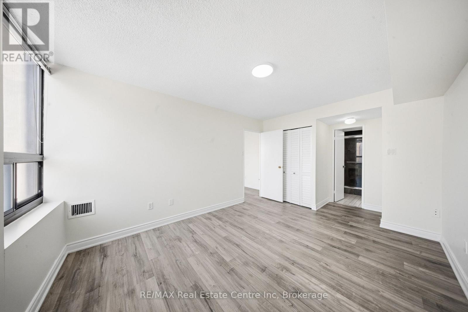 1204 - 20 MISSISSAUGA VALLEY BOULEVARD, Mississauga (Mississauga Valleys), Ontario, L5A3S1 — Photo 16