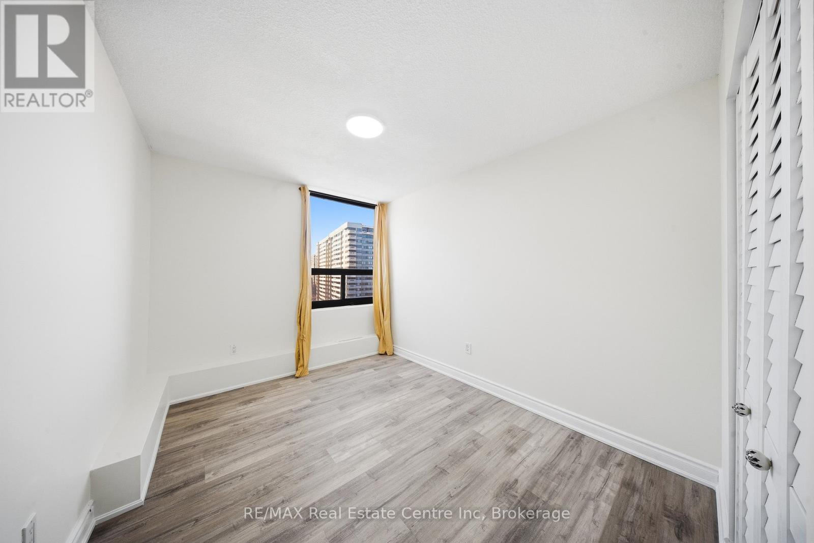 1204 - 20 MISSISSAUGA VALLEY BOULEVARD, Mississauga (Mississauga Valleys), Ontario, L5A3S1 — Photo 18