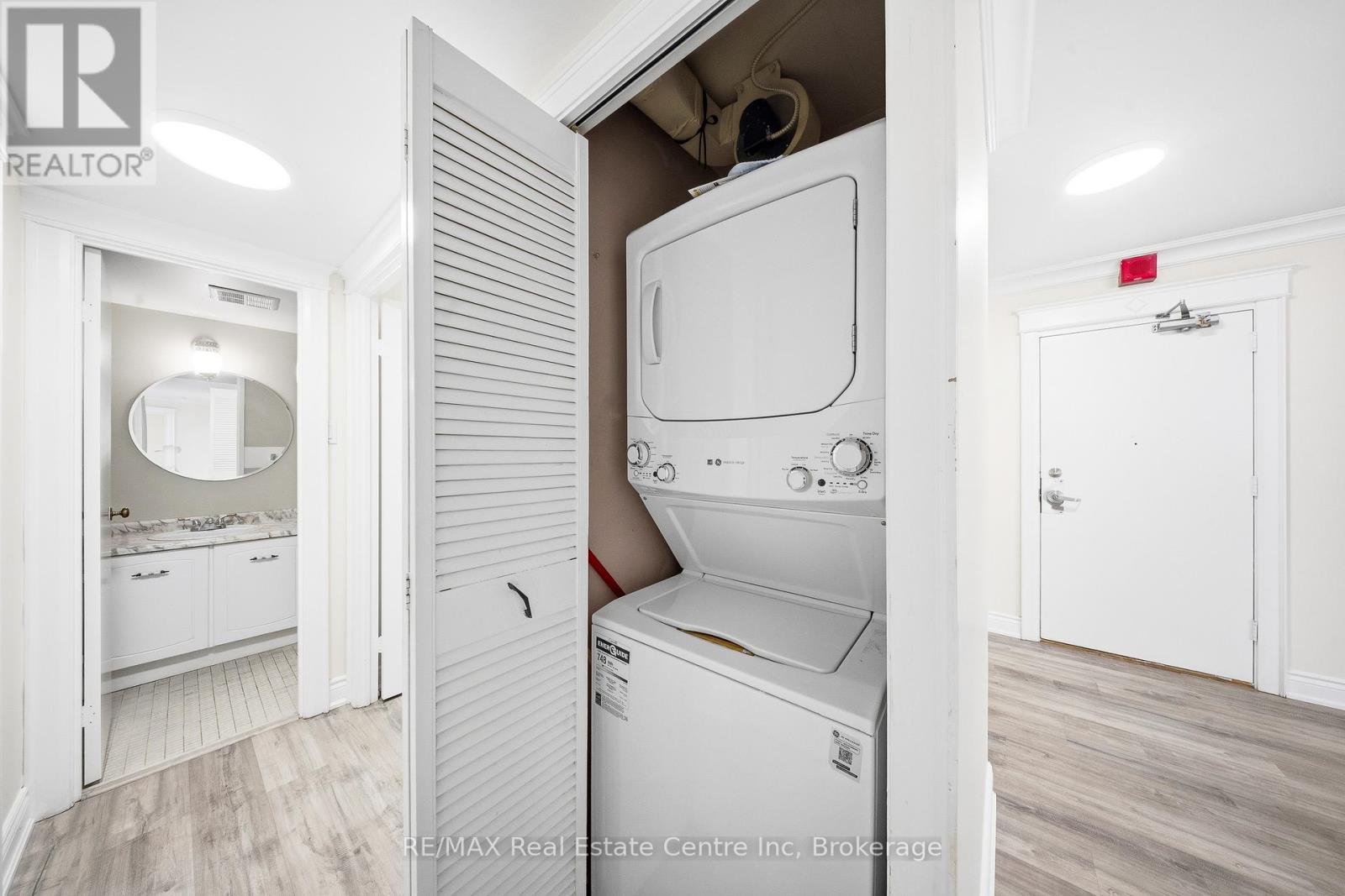 1204 - 20 MISSISSAUGA VALLEY BOULEVARD, Mississauga (Mississauga Valleys), Ontario, L5A3S1 — Photo 21