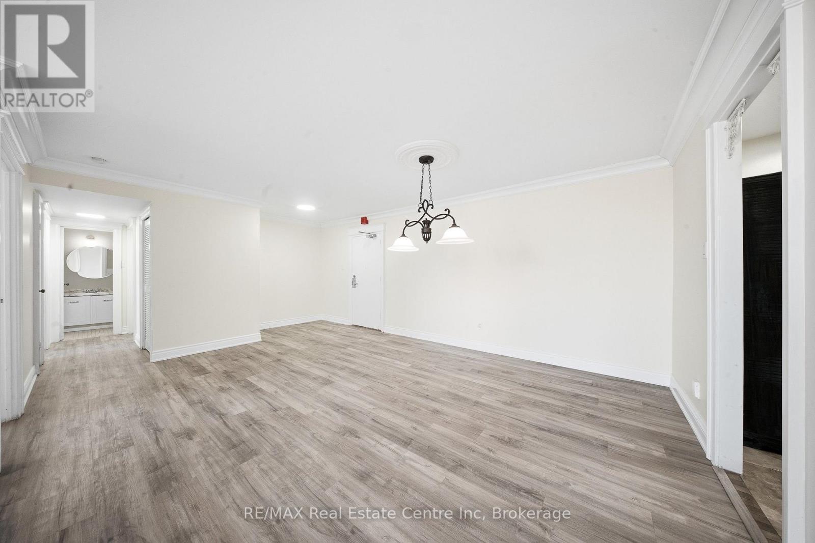 1204 - 20 MISSISSAUGA VALLEY BOULEVARD, Mississauga (Mississauga Valleys), Ontario, L5A3S1 — Photo 8