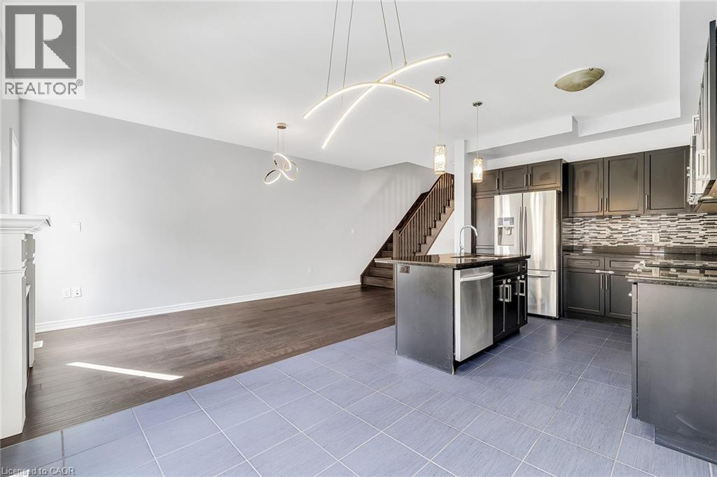 89 SONOMA VALLEY Crescent, Hamilton, Ontario, L9B0J3 — Photo 5