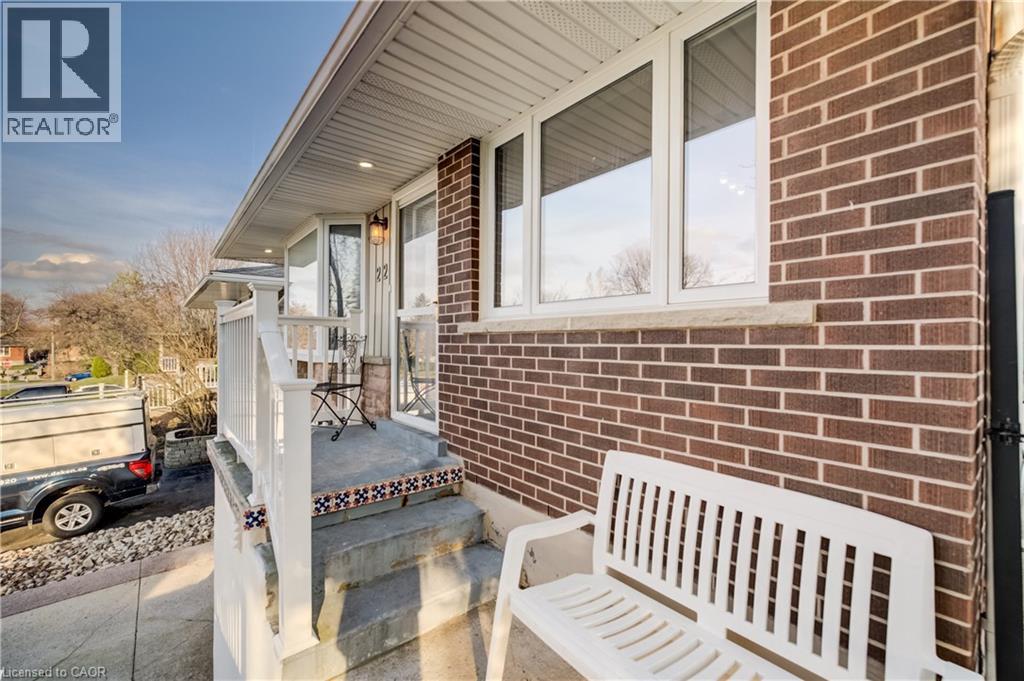 22 DUNCAIRN Avenue, Kitchener, Ontario, N2M4S4 — Photo 5