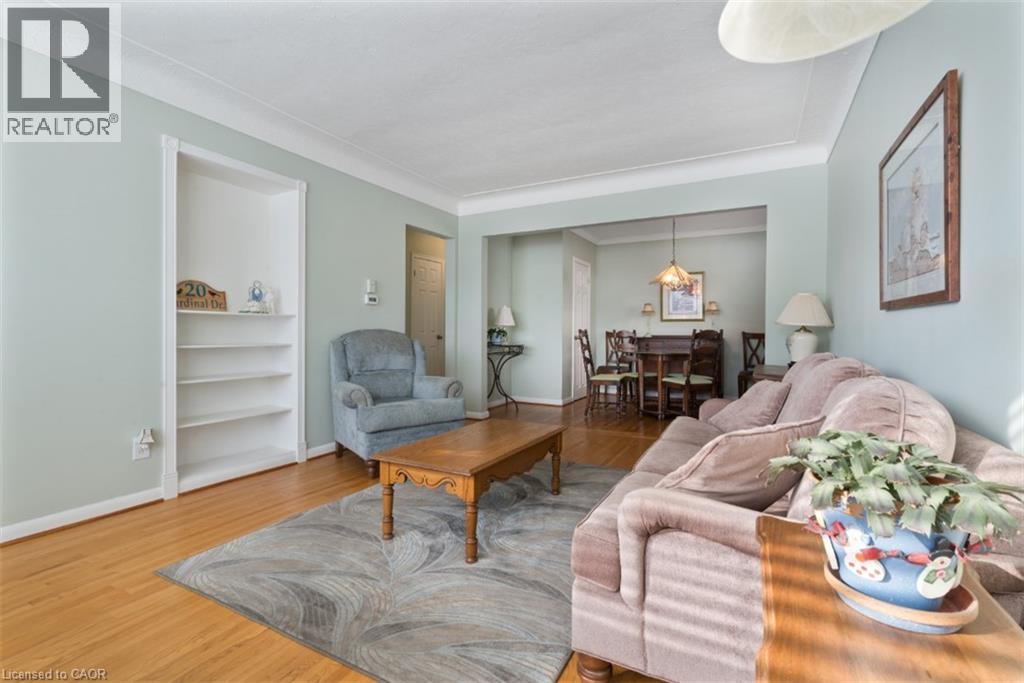 20 CARDINAL Drive, Hamilton, Ontario, L9A4H4 — Photo 5