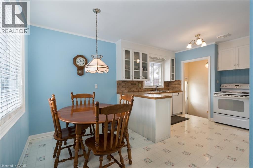 20 CARDINAL Drive, Hamilton, Ontario, L9A4H4 — Photo 6