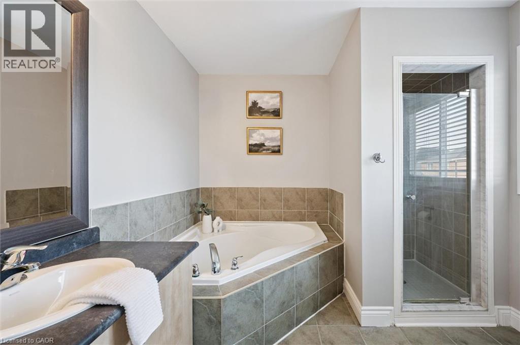 28 GRIFFITHS Avenue, Cambridge, Ontario, N1P1J7 — Photo 15