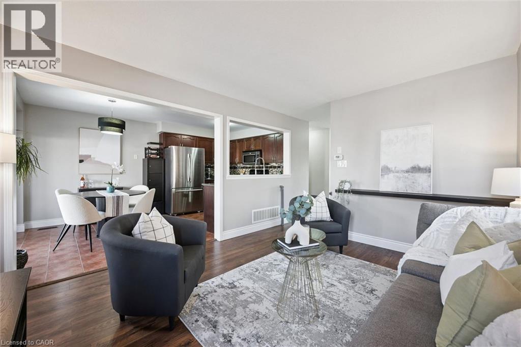 28 GRIFFITHS Avenue, Cambridge, Ontario, N1P1J7 — Photo 7