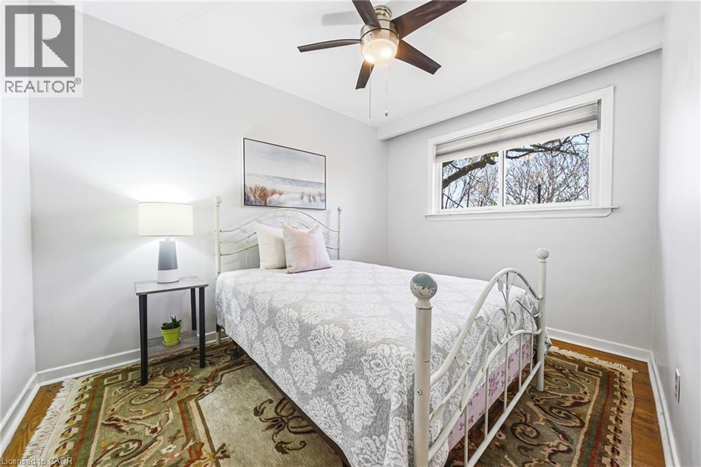 668 CHESTNUT Place, Burlington, Ontario, L7N3E8 — Photo 17