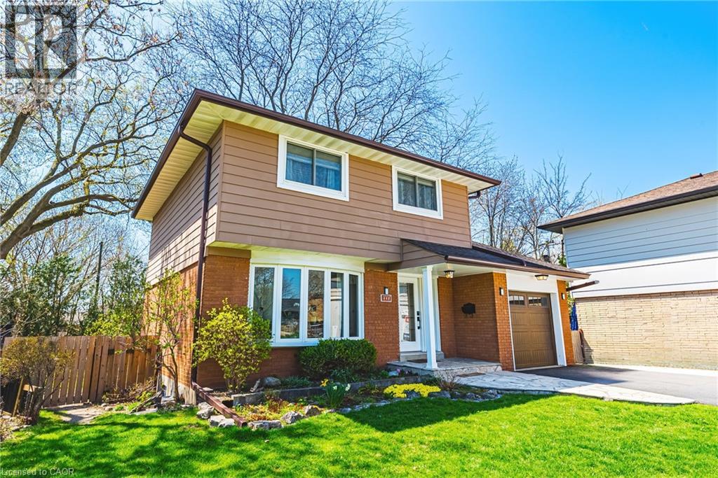 668 CHESTNUT Place, Burlington, Ontario, L7N3E8 — Photo 2