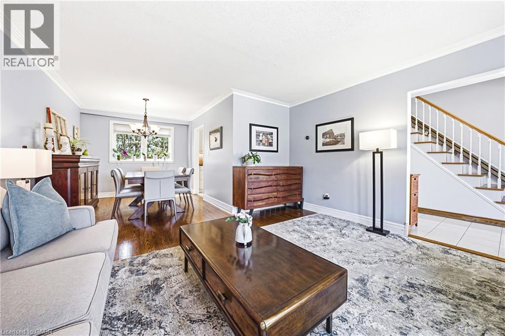 668 CHESTNUT Place, Burlington, Ontario, L7N3E8 — Photo 6