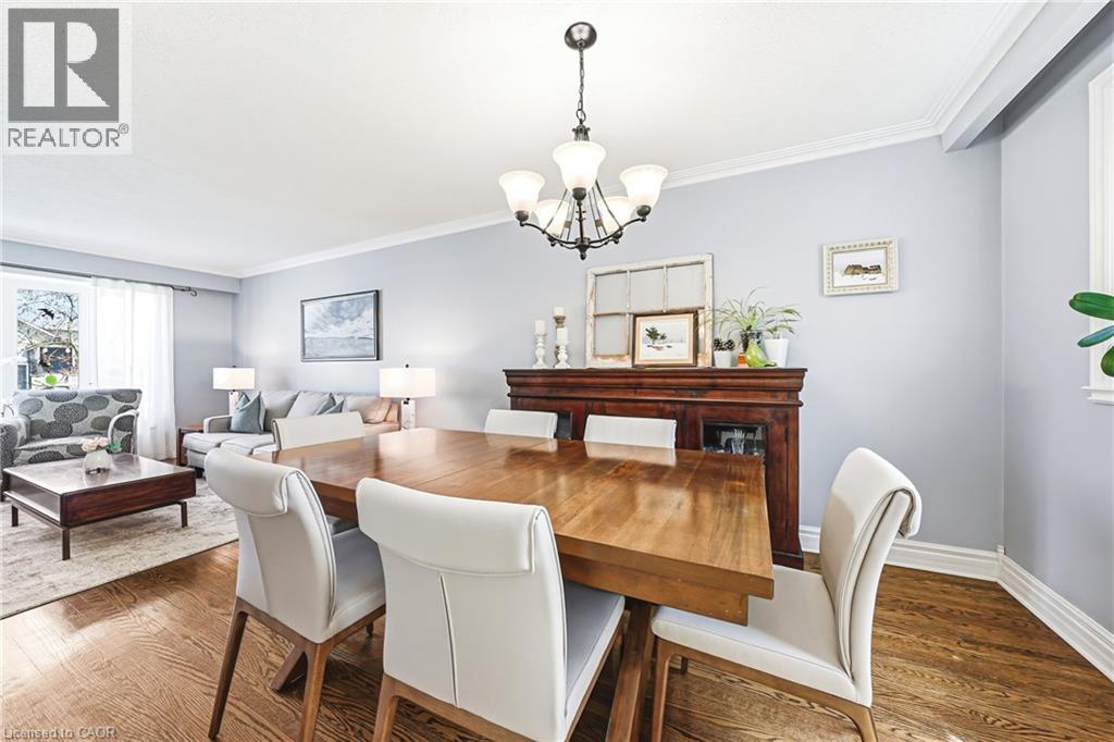 668 CHESTNUT Place, Burlington, Ontario, L7N3E8 — Photo 8