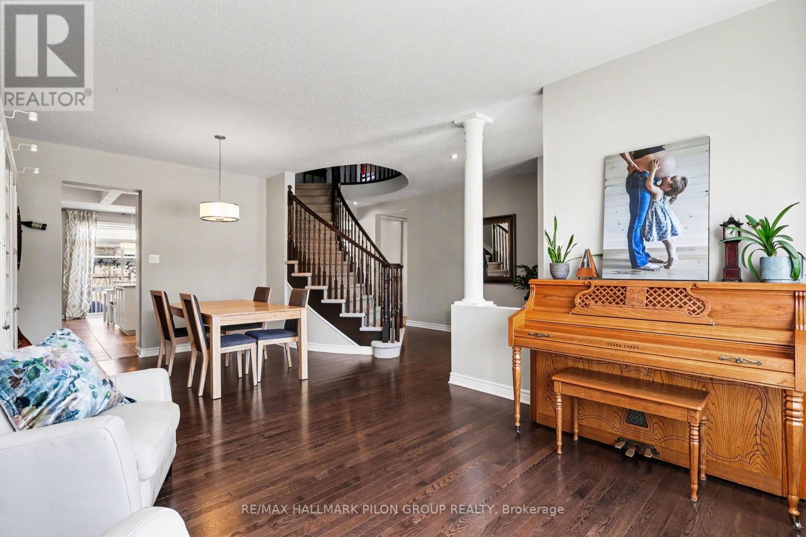 253 TERRAPIN TERRACE, Ottawa, Ontario, K4A0W2 — Photo 2