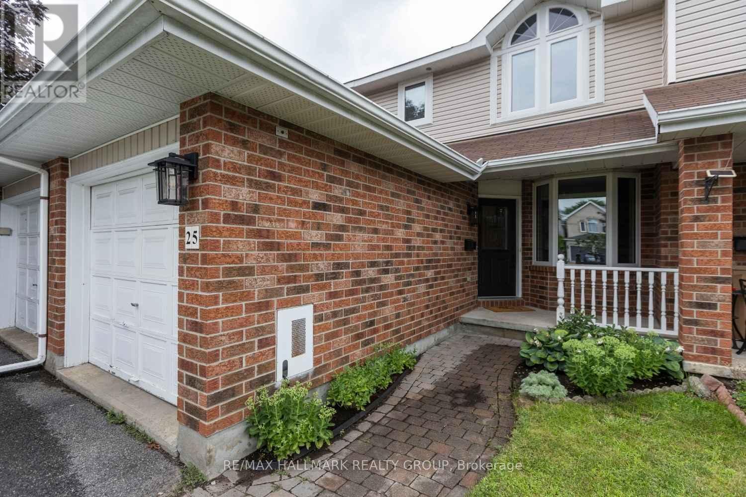 25 ORISKA WAY, Ottawa, Ontario, K2J4N7 — Photo 2