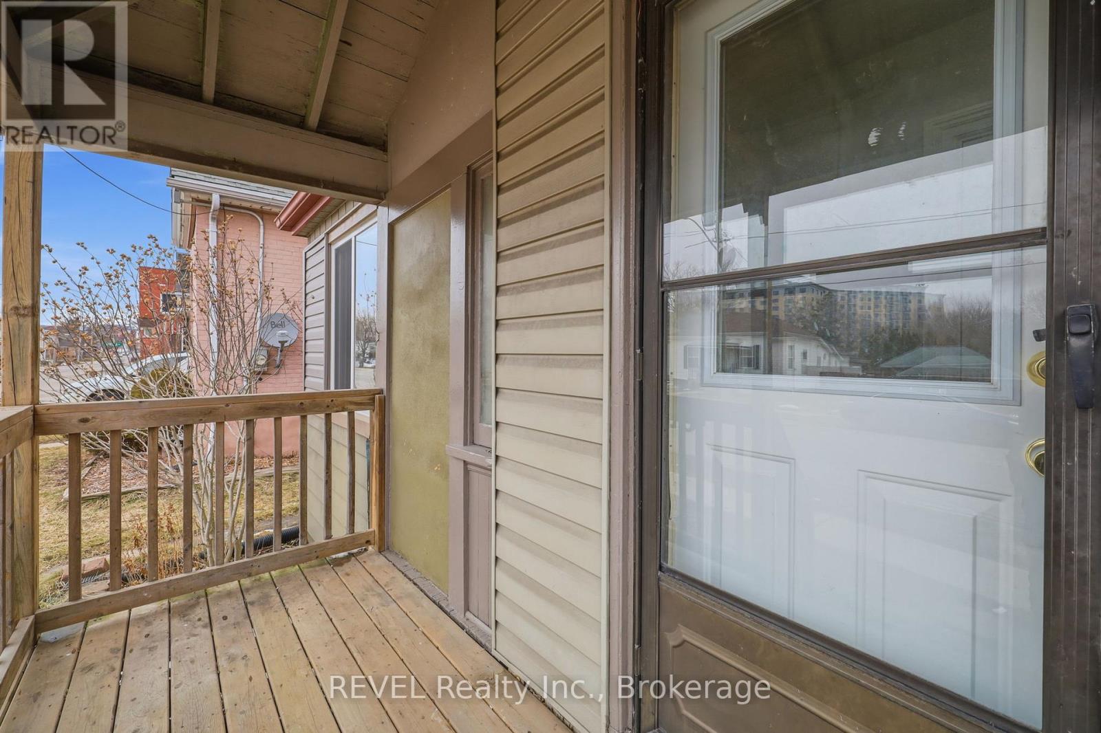 225 ROSS STREET, St. Thomas, Ontario, N5R3Y5 — Photo 3