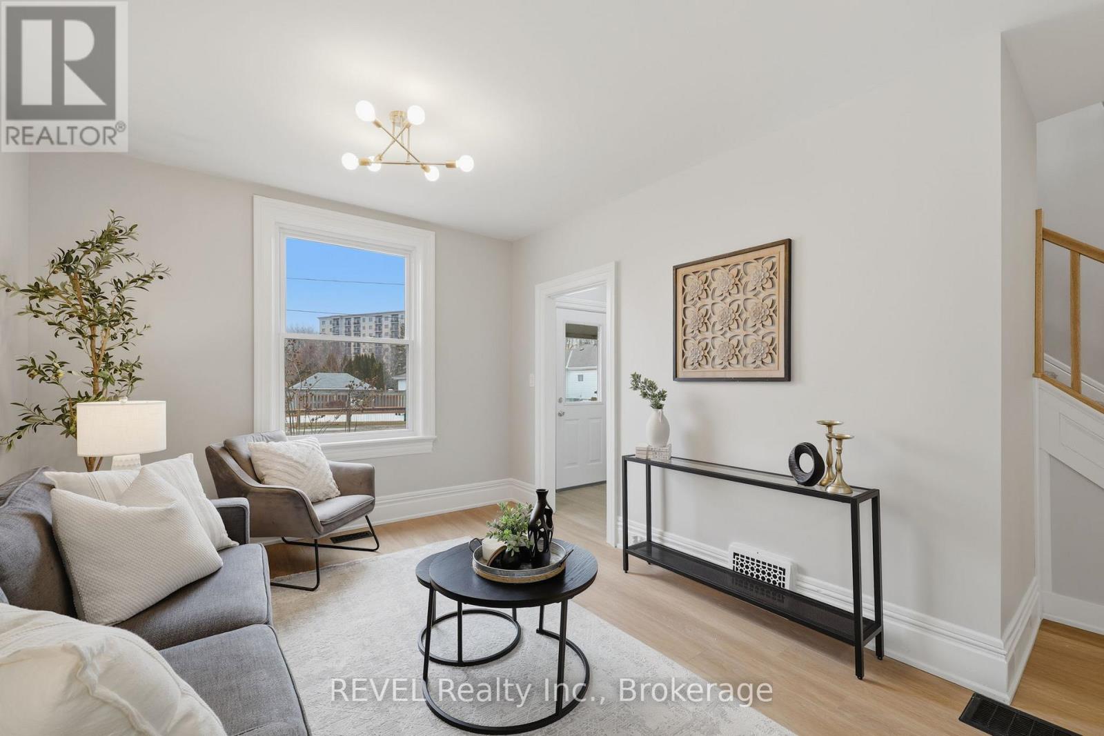 225 ROSS STREET, St. Thomas, Ontario, N5R3Y5 — Photo 7