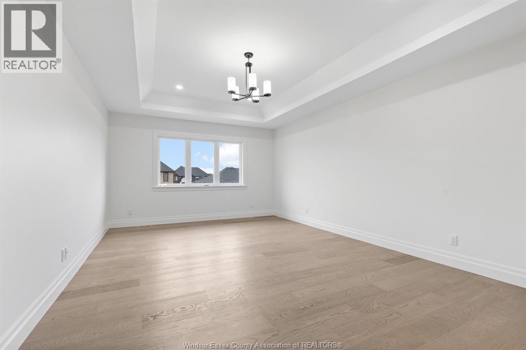 3656 OAKRIDGE AVENUE, Windsor, Ontario, N9E0B3 — Photo 18
