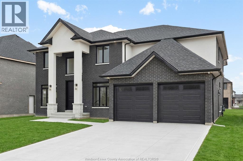 3656 OAKRIDGE AVENUE, Windsor, Ontario, N9E0B3 — Photo 2