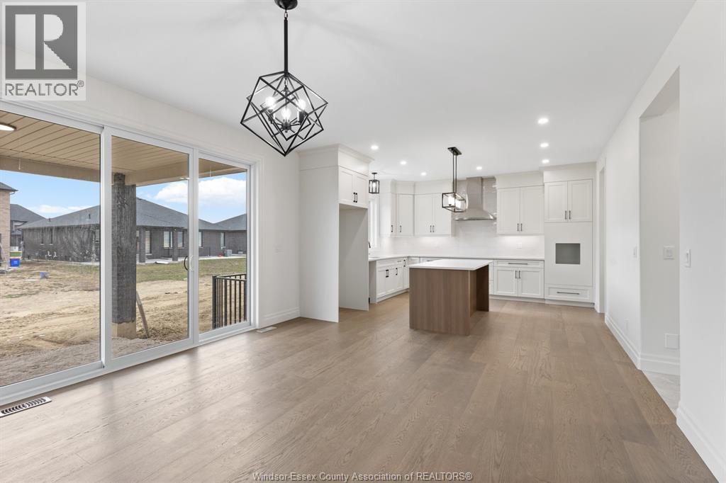 3656 OAKRIDGE AVENUE, Windsor, Ontario, N9E0B3 — Photo 9