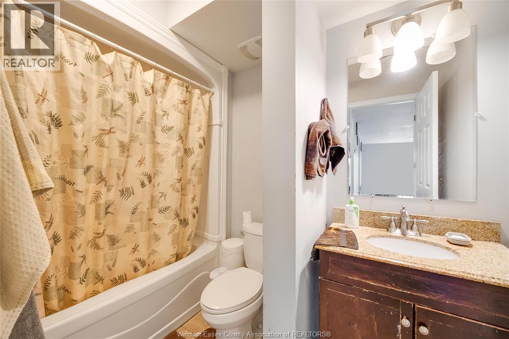 1056-60 NIAGARA, Windsor, Ontario, N9A3V2 — Photo 24