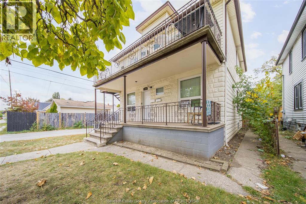 1056-60 NIAGARA, Windsor, Ontario, N9A3V2 — Photo 3