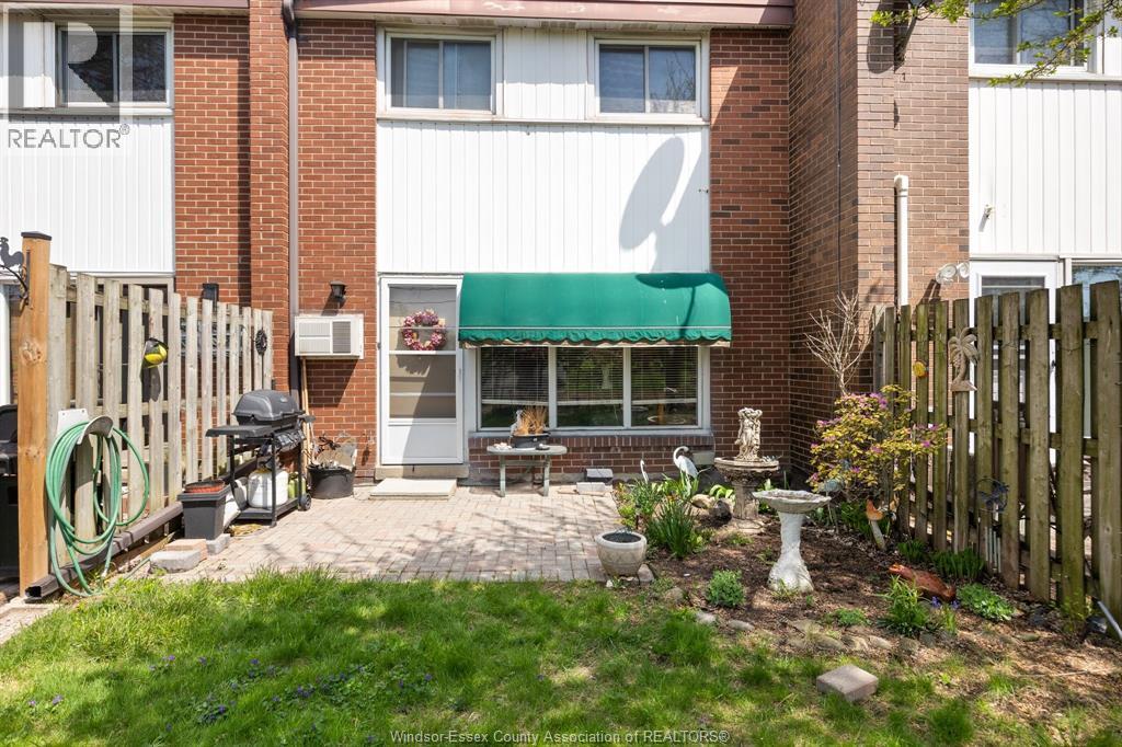 1783 EAST GATE ESTATES Unit# 28, Windsor, Ontario, N8T2T1 — Photo 16