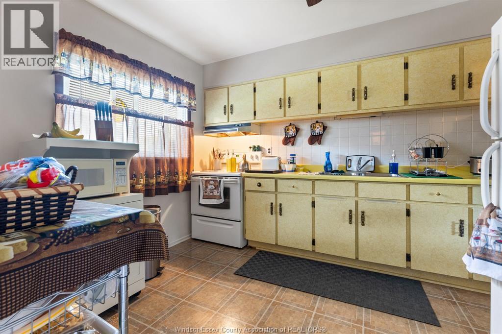 1783 EAST GATE ESTATES Unit# 28, Windsor, Ontario, N8T2T1 — Photo 6