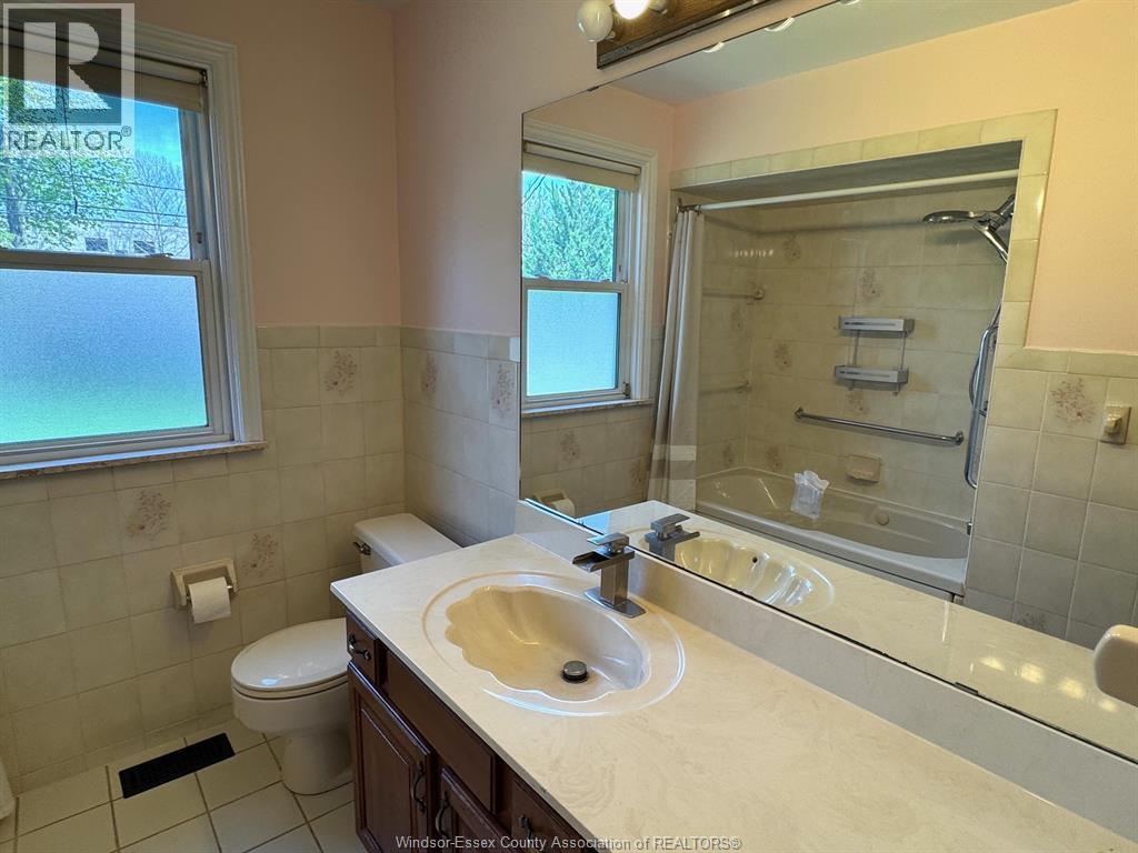 2440 BUCKINGHAM DRIVE, Windsor, Ontario, N8T2B5 — Photo 30