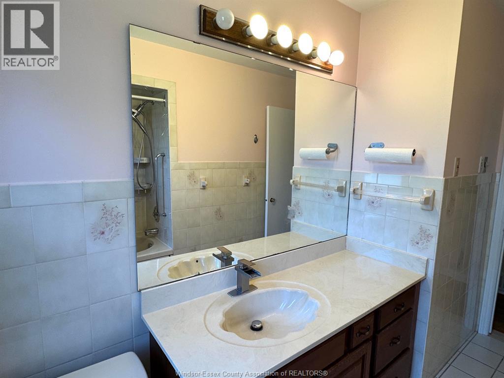 2440 BUCKINGHAM DRIVE, Windsor, Ontario, N8T2B5 — Photo 32