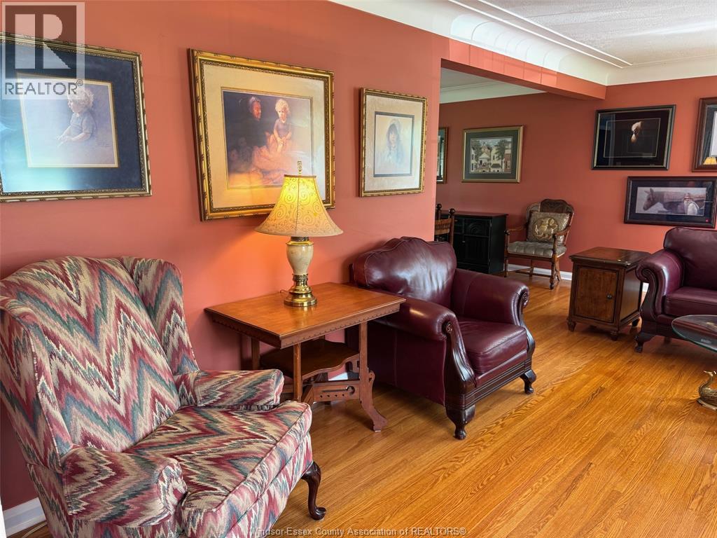 2440 BUCKINGHAM DRIVE, Windsor, Ontario, N8T2B5 — Photo 4