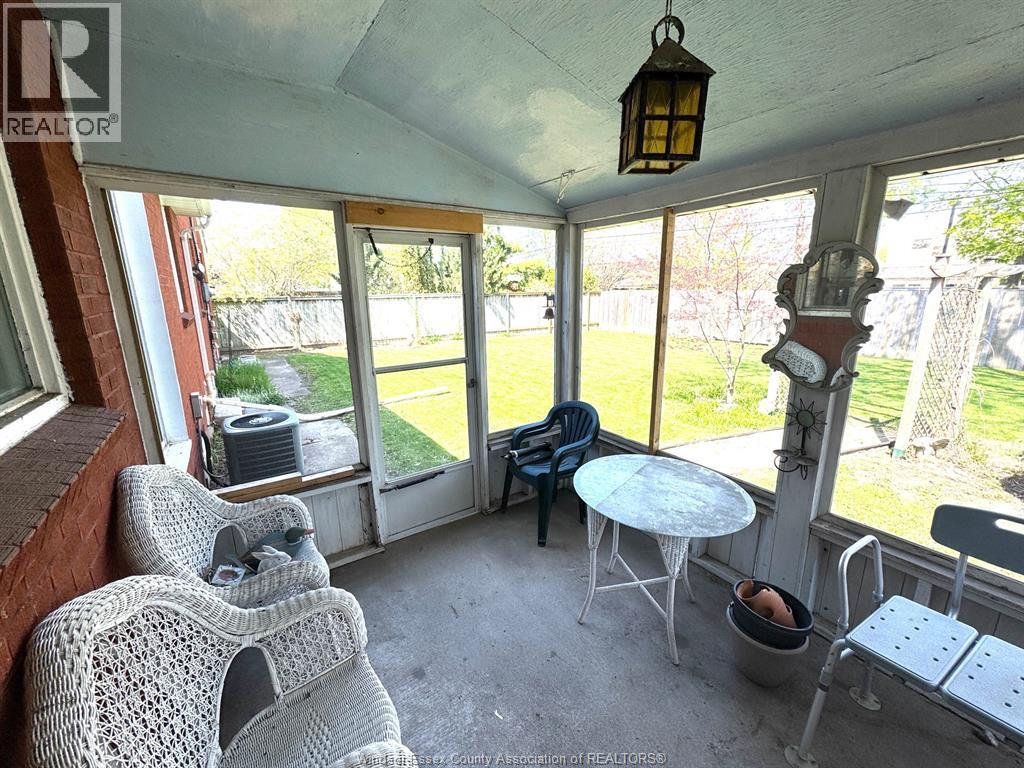 2440 BUCKINGHAM DRIVE, Windsor, Ontario, N8T2B5 — Photo 44