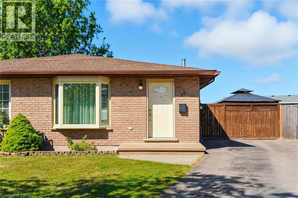 30 RAINBOW Court, Welland, Ontario, L3C6R4 — Photo 5