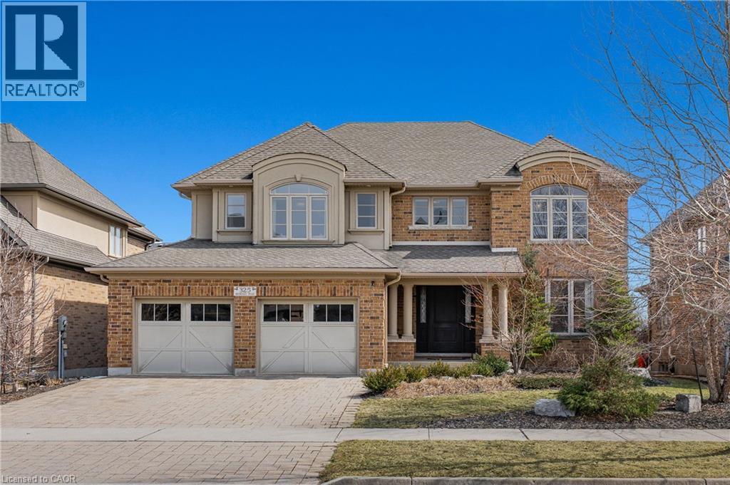 325 DEERFOOT Trail, Waterloo, Ontario, N2K0B4 — Photo 2