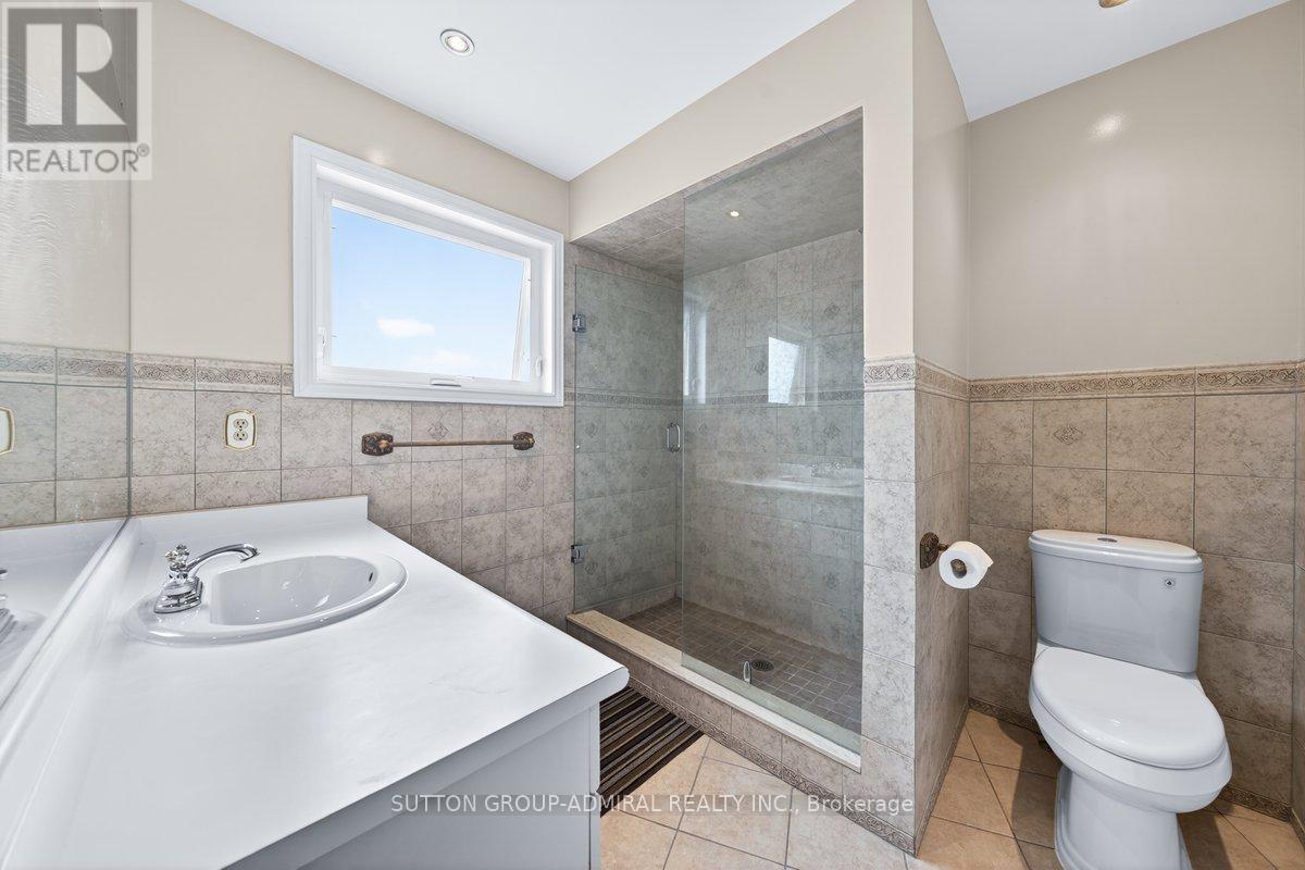 126 REDONDO DRIVE E, Vaughan (Beverley Glen), Ontario, L4J7S5 — Photo 24