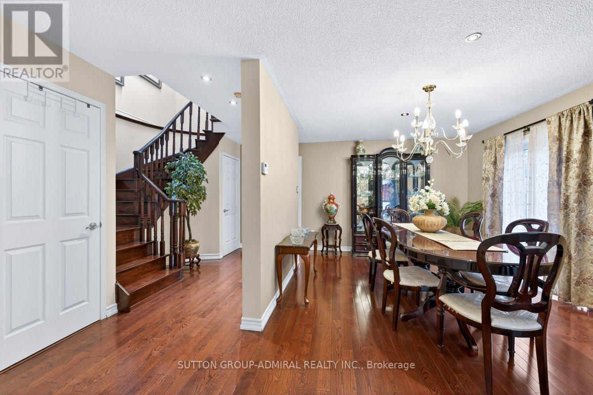 126 REDONDO DRIVE E, Vaughan (Beverley Glen), Ontario, L4J7S5 — Photo 7