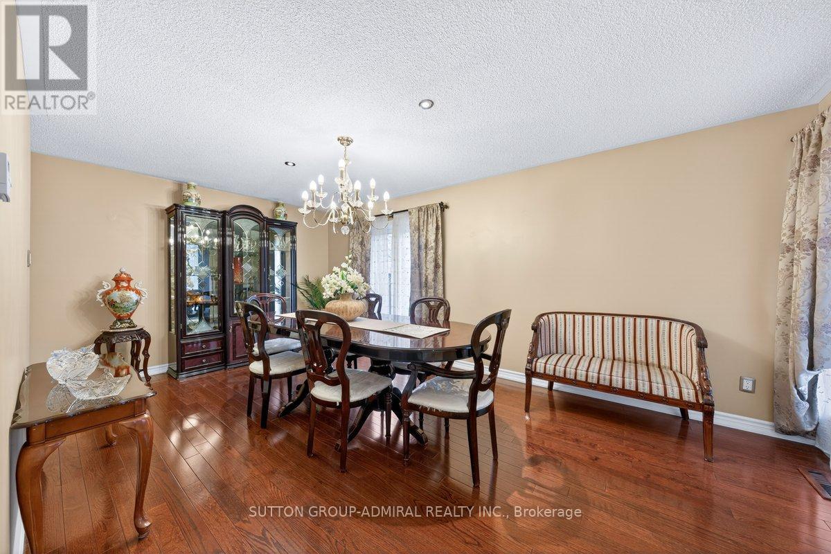 126 REDONDO DRIVE E, Vaughan (Beverley Glen), Ontario, L4J7S5 — Photo 8