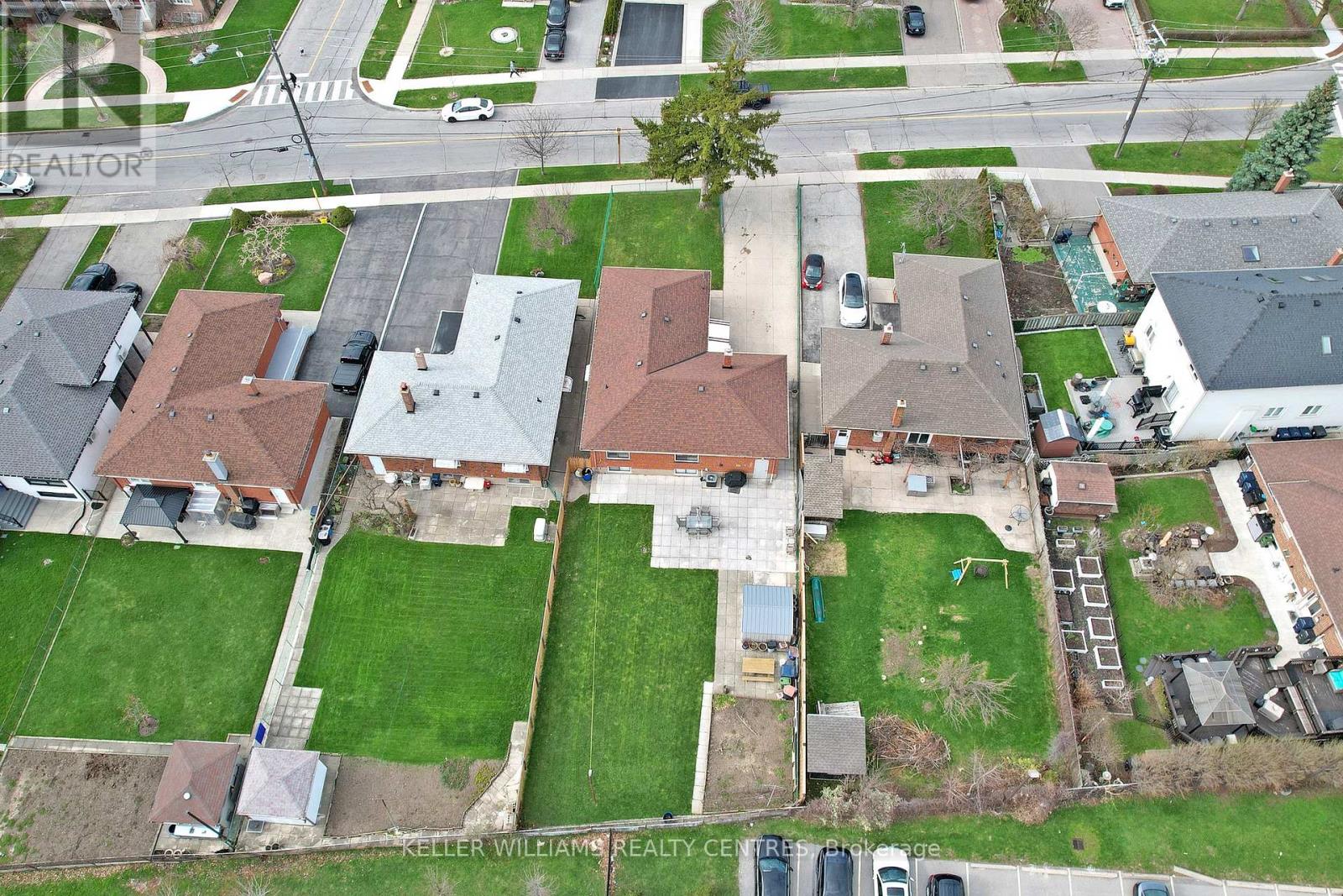 549 RUSTIC ROAD, Toronto (Maple Leaf), Ontario, M6L1X8 — Photo 36