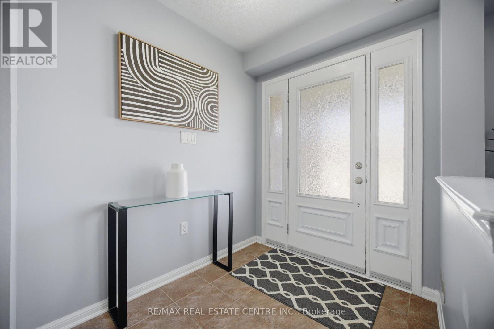 680 MCEASTERN PATH, Milton (CO Coates), Ontario, L9T0G4 — Photo 3